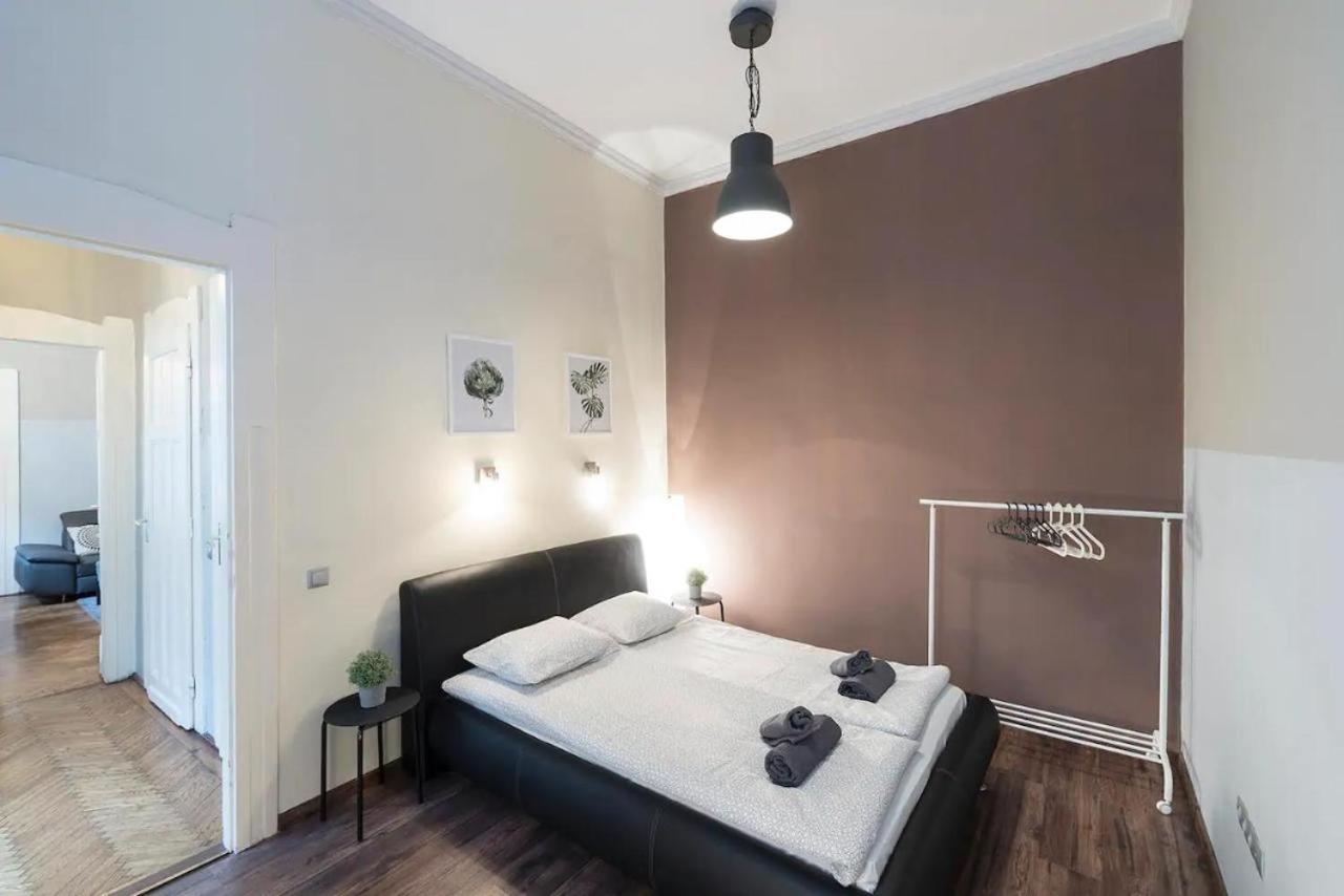 Vaci Street Apartments Будапеща Екстериор снимка