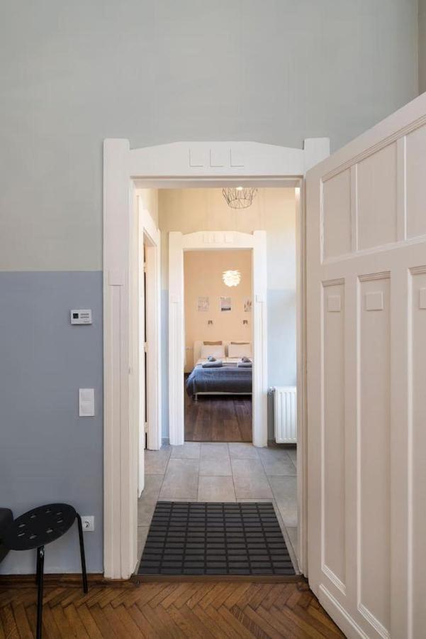 Vaci Street Apartments Будапеща Екстериор снимка
